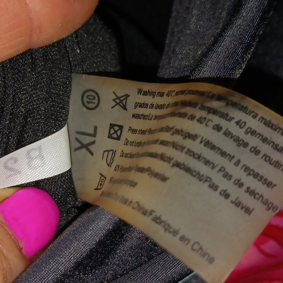 B2Prity one piece monokini halter tummy control swimsuit - XL - black floral - Picture 10 of 11